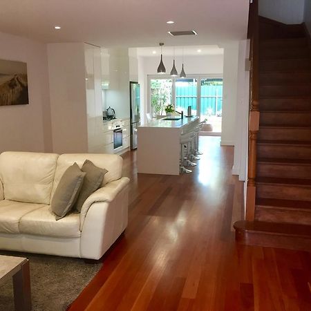 Chic Townhouse In North Adelaide Villa Buitenkant foto