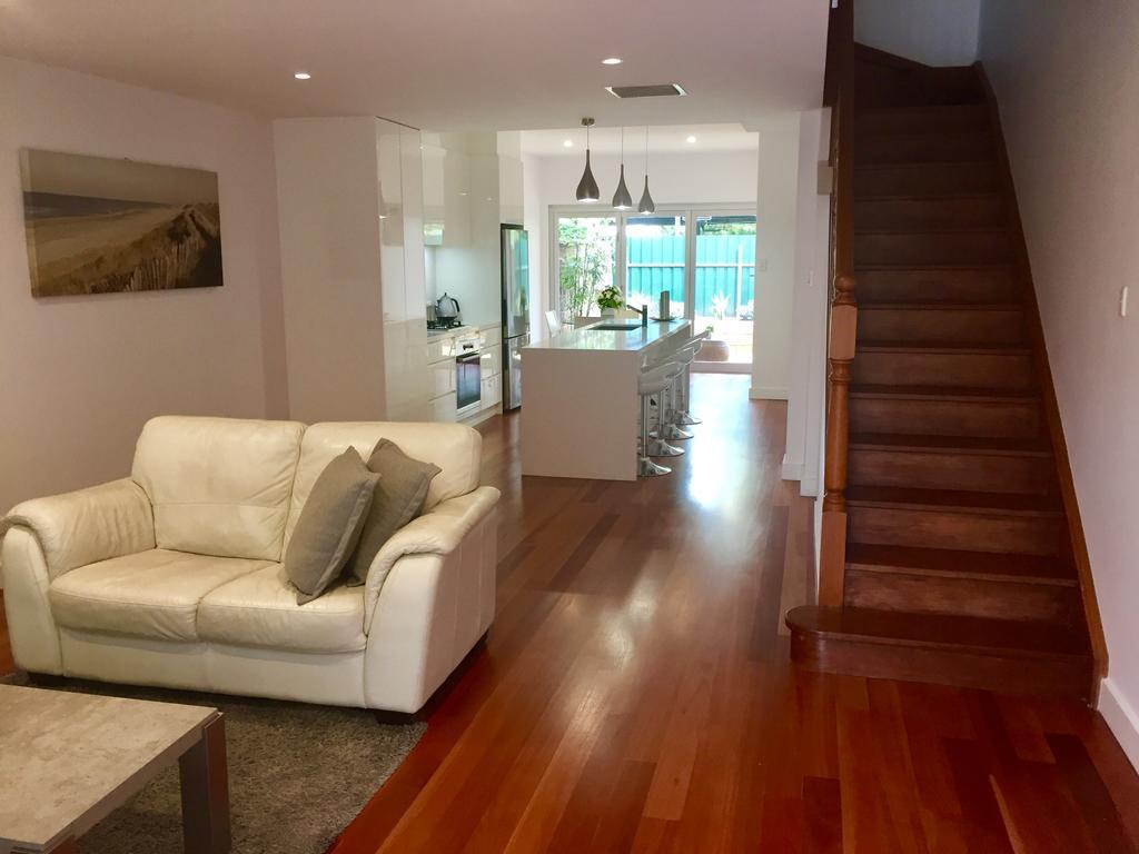 Chic Townhouse In North Adelaide Villa Buitenkant foto