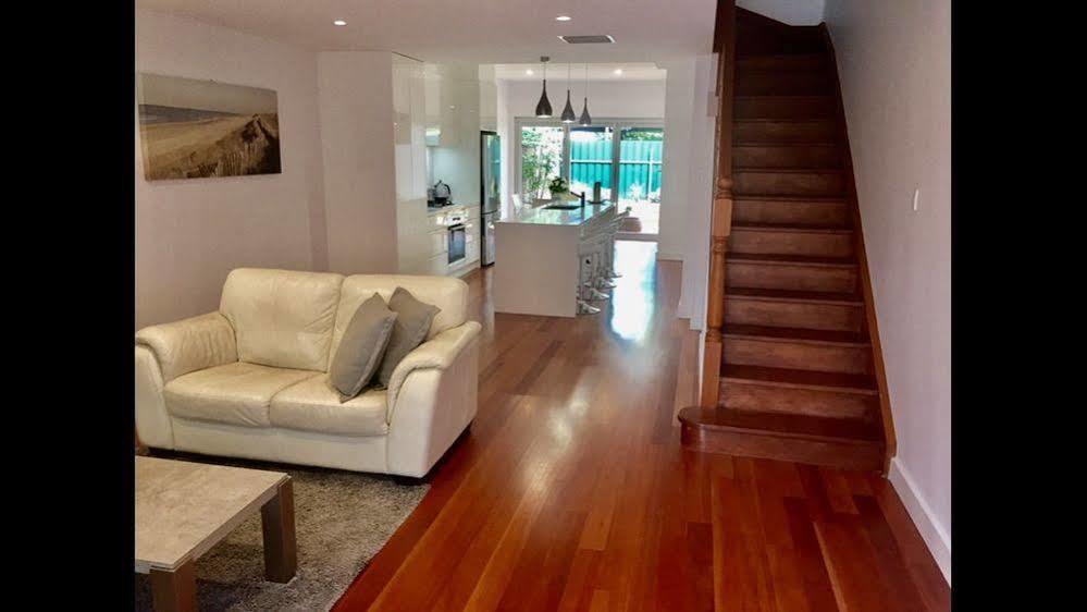 Chic Townhouse In North Adelaide Villa Buitenkant foto