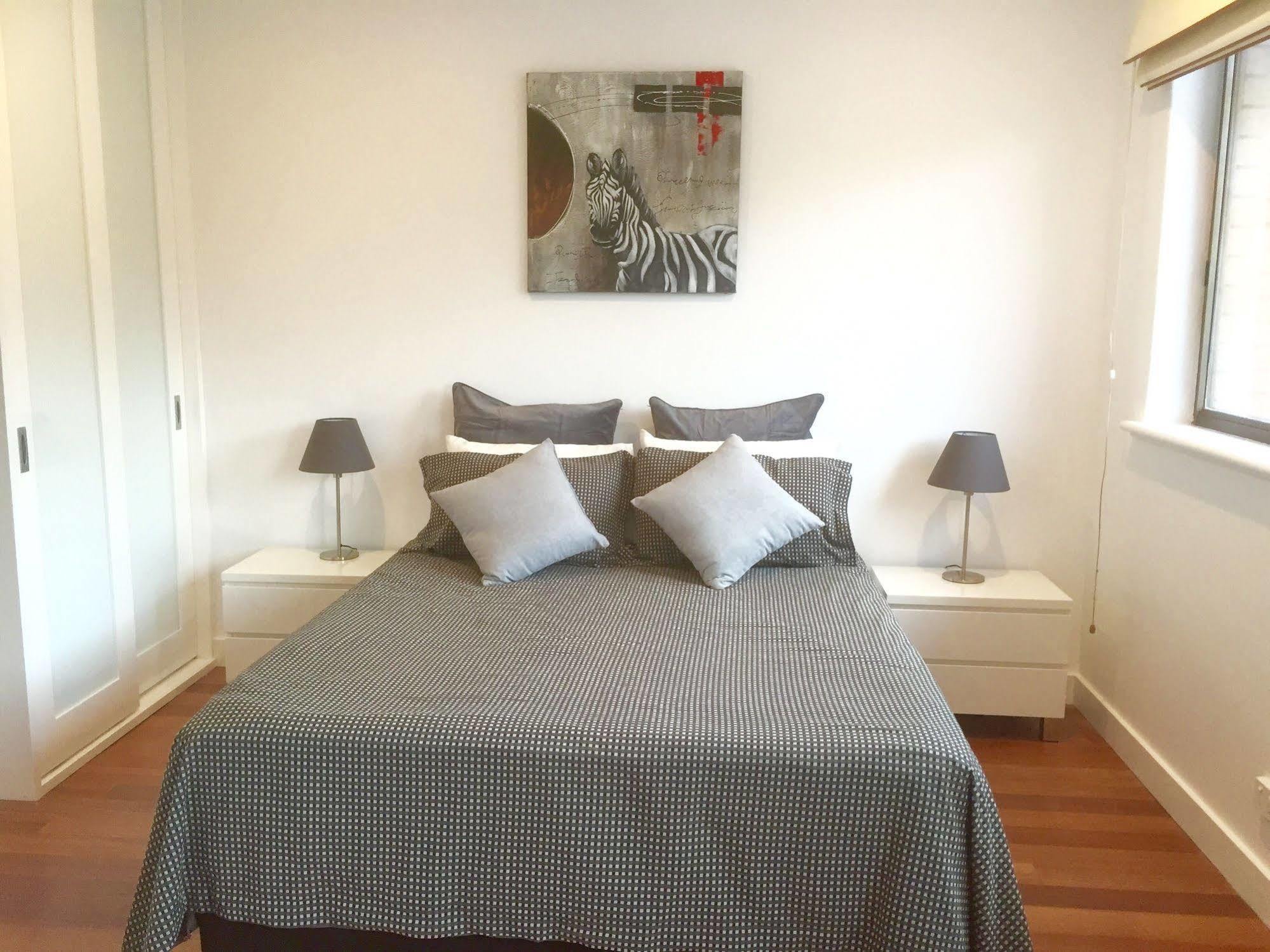 Chic Townhouse In North Adelaide Villa Buitenkant foto